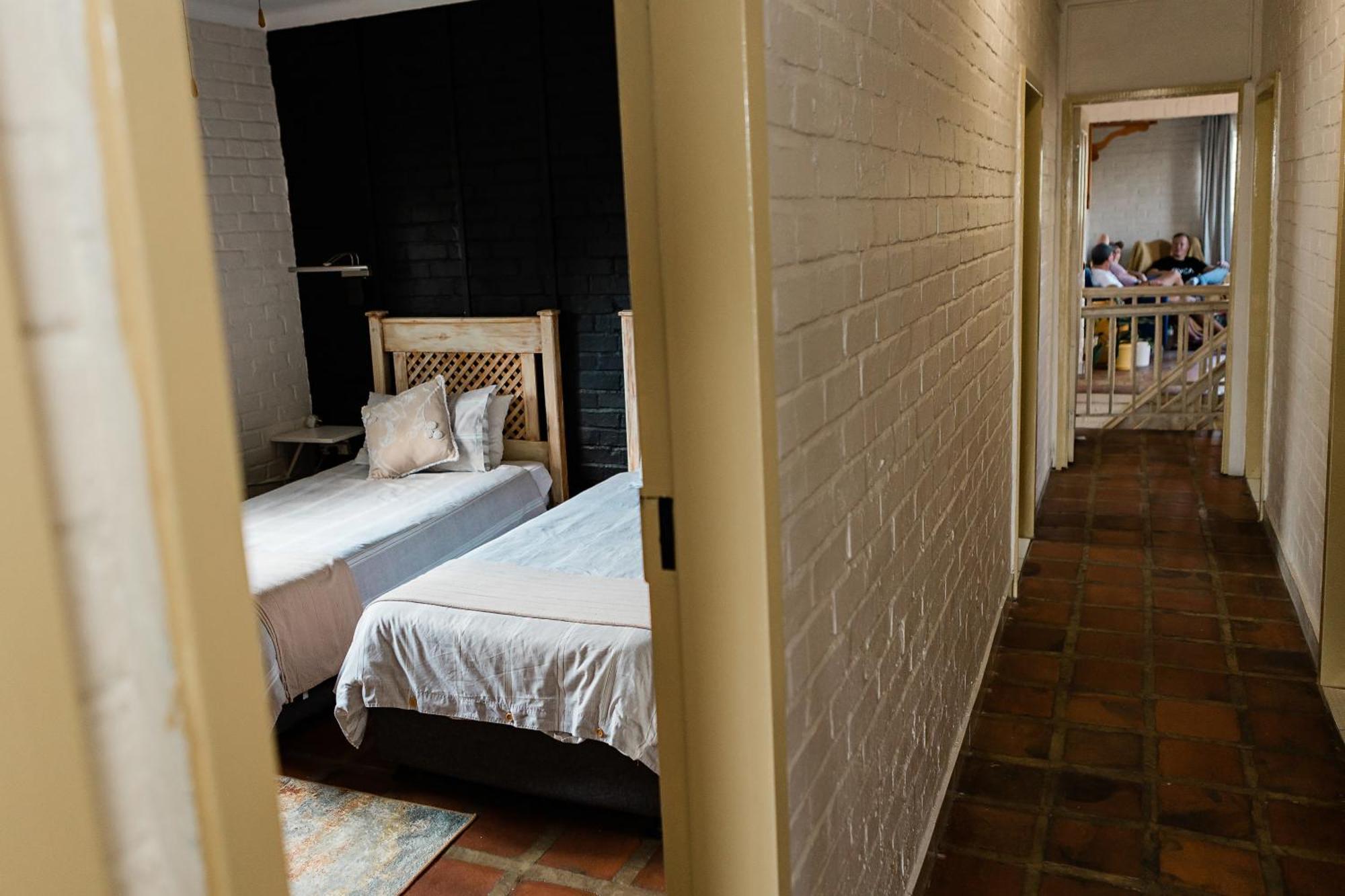 The Gallery Lounge Potchefstroom Eksteriør billede